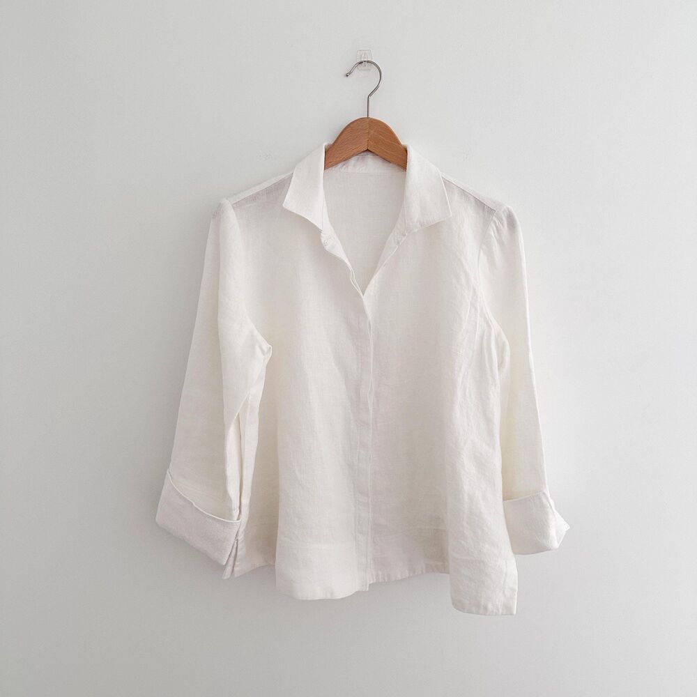 White 100% Linen Jacket Button Front Minimalist Top Size Medium